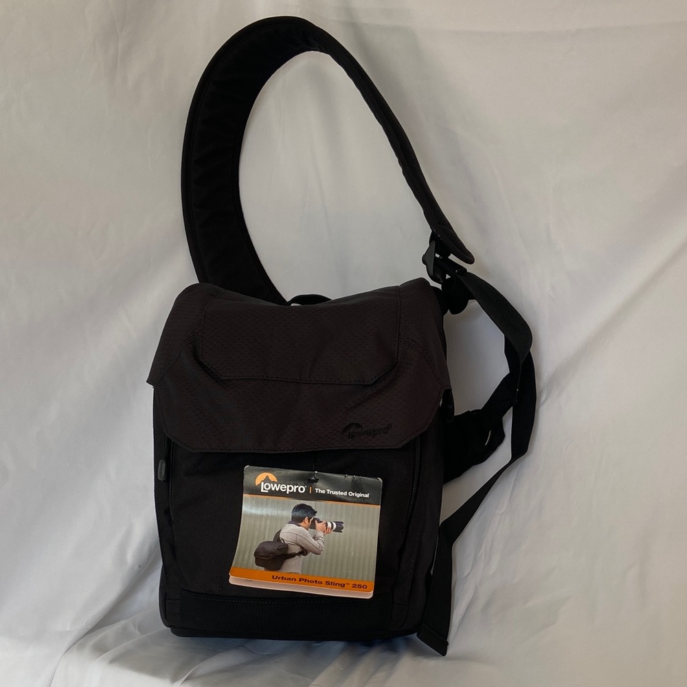 Lowepro Black Messenger Bag
